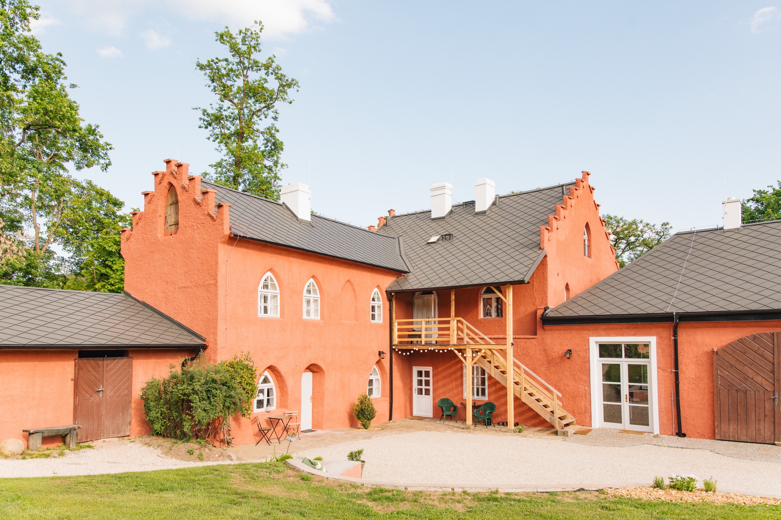 Castle Cerveny Hradek Sedlcany 36