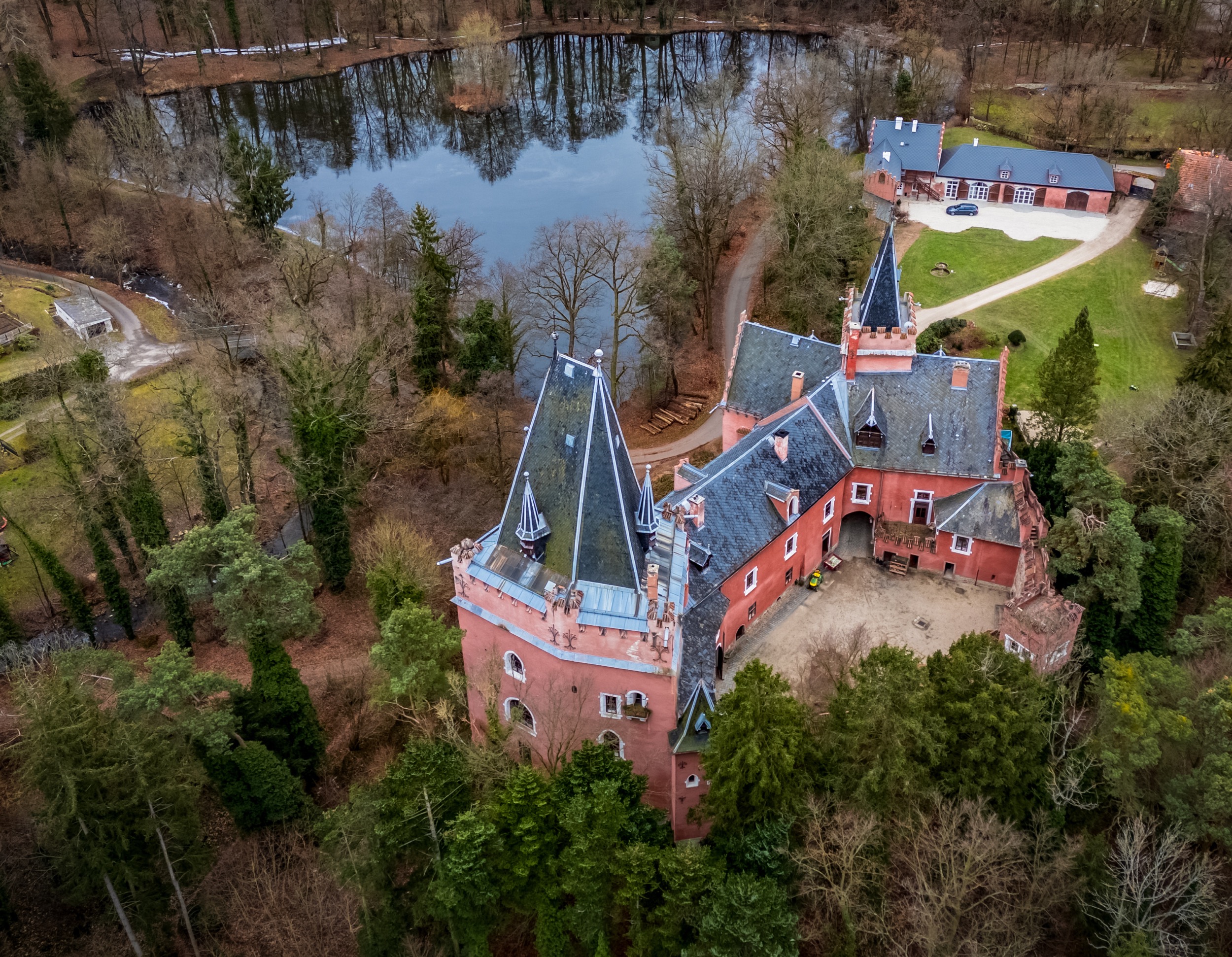 Cerveny Hradek Droneshot 13