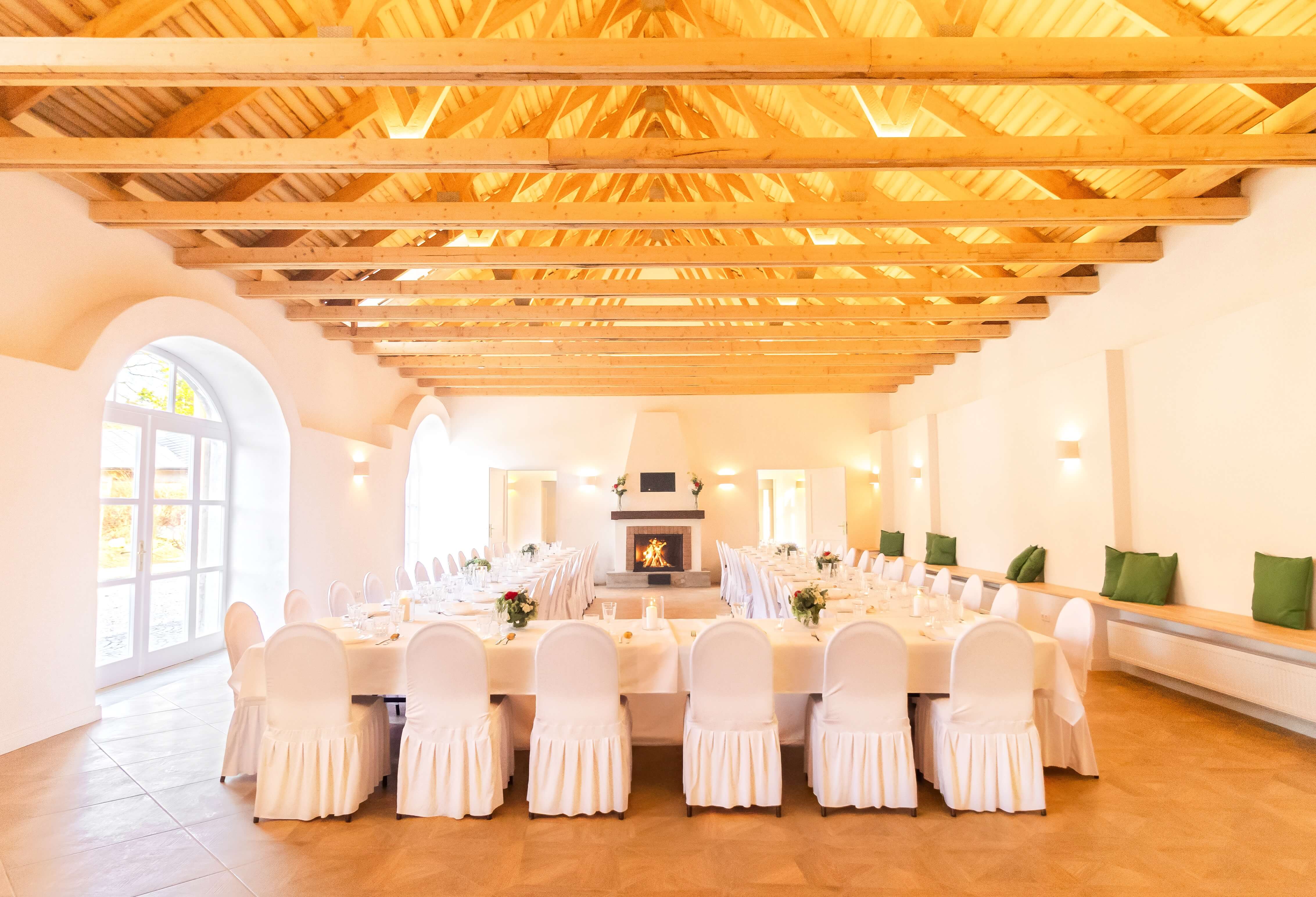 Cerveny Hradek event hall wedding